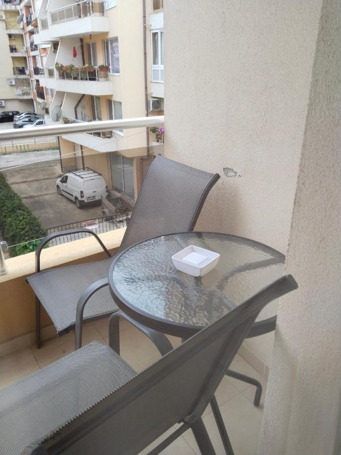 Apartament Janet Apartment Pomorie Exterior foto