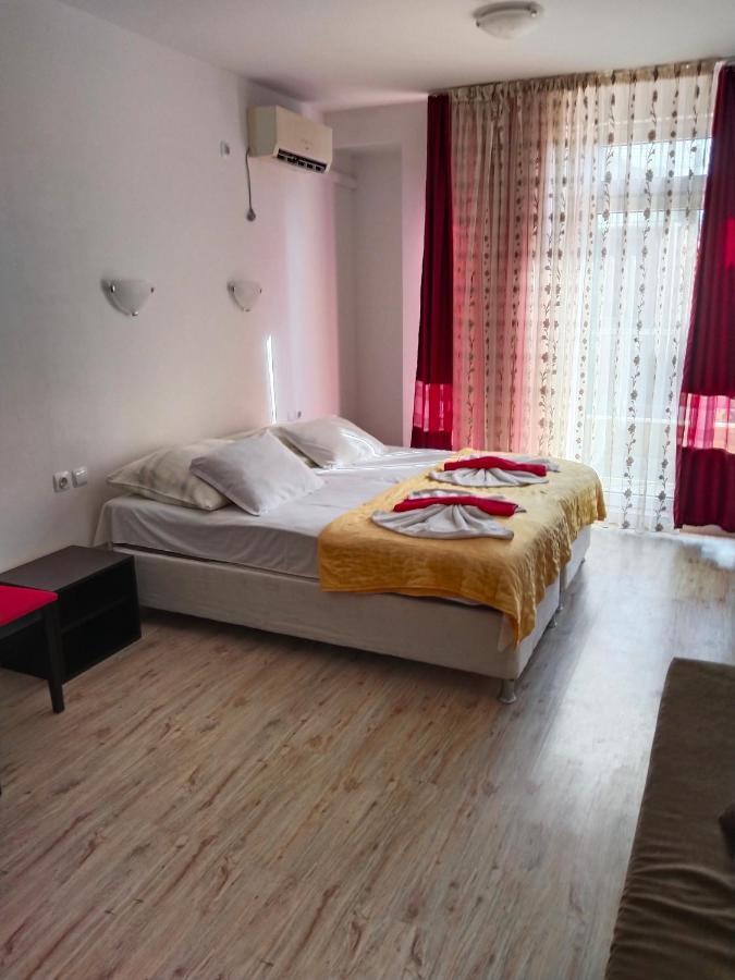 Apartament Janet Apartment Pomorie Exterior foto