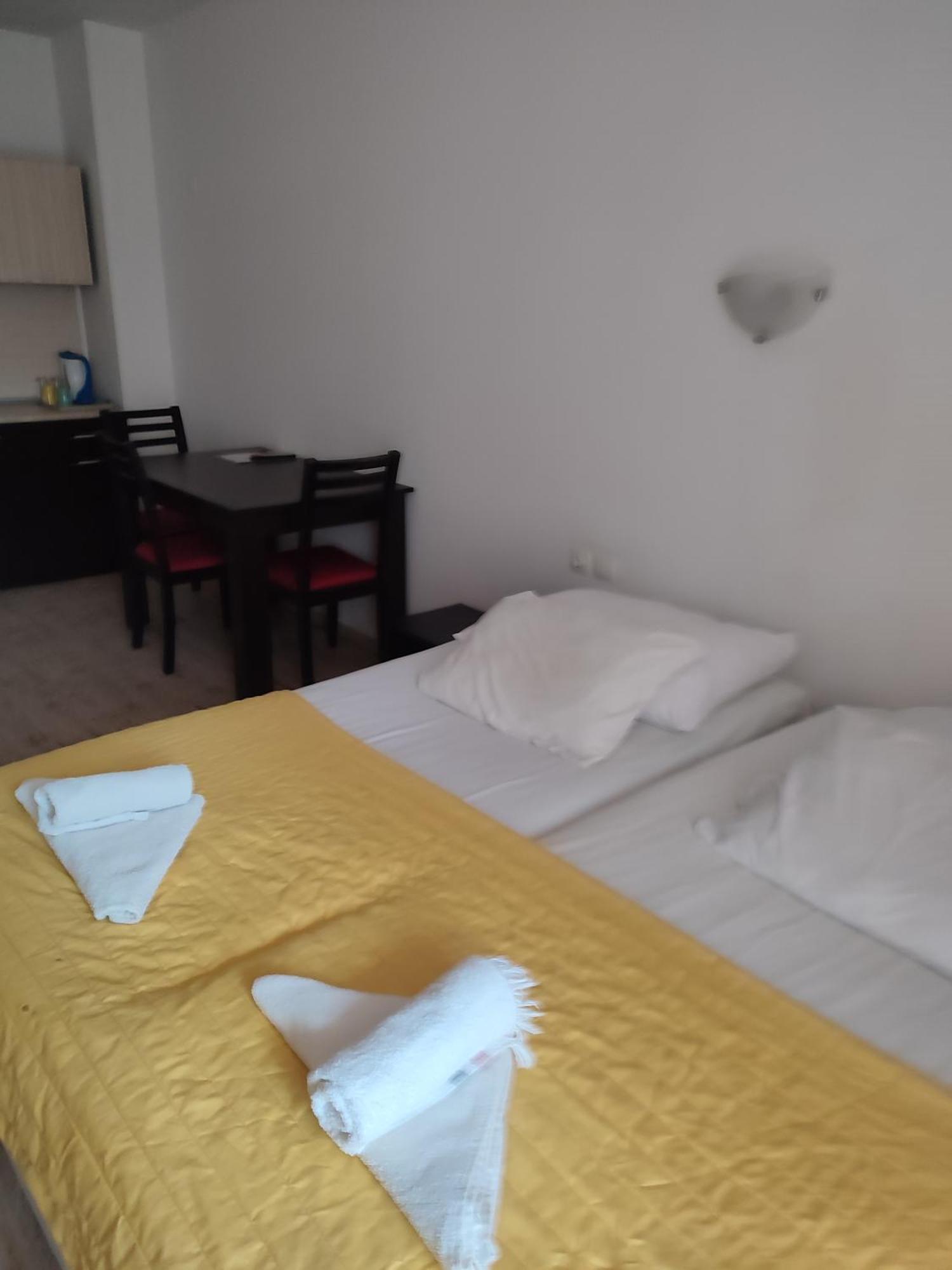 Apartament Janet Apartment Pomorie Exterior foto