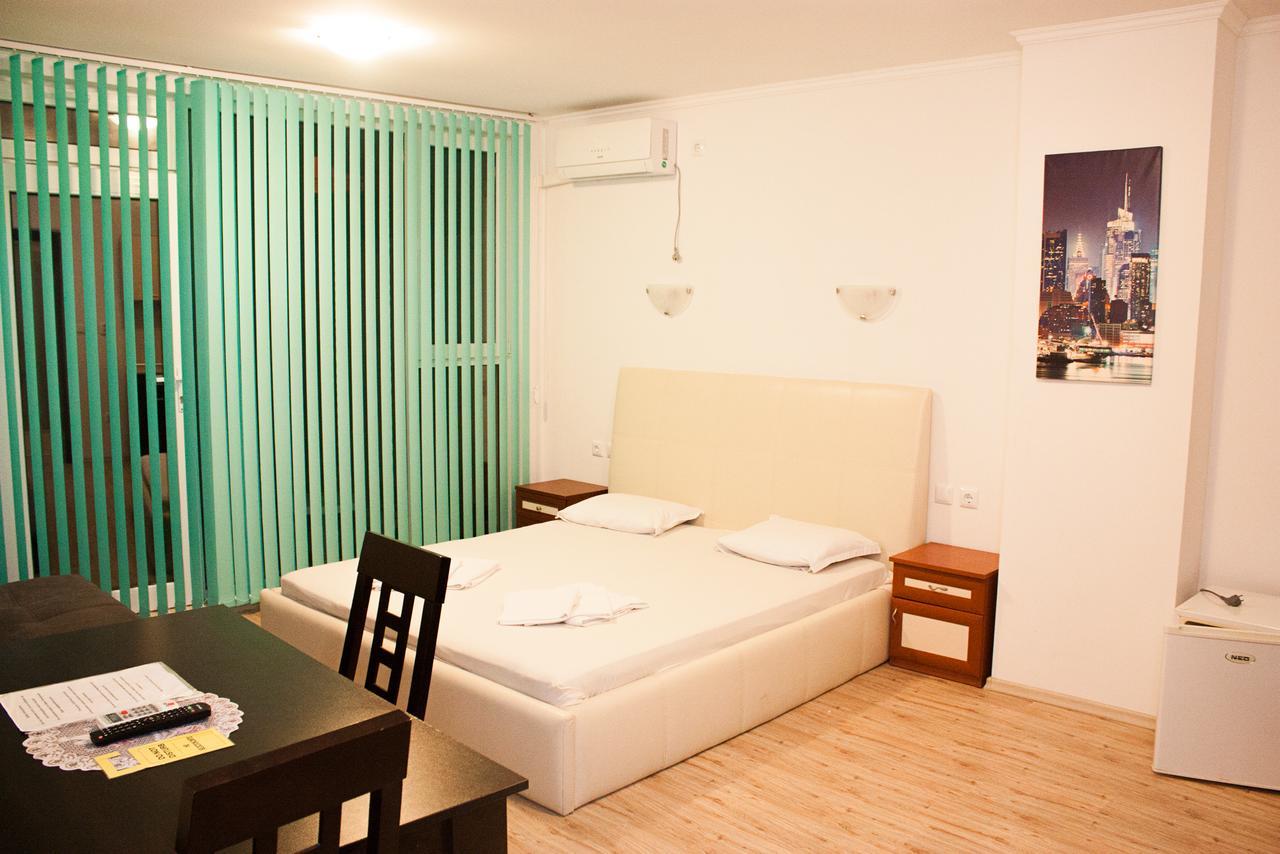 Apartament Janet Apartment Pomorie Exterior foto
