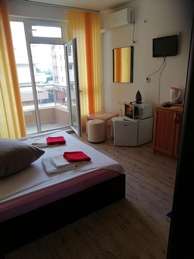 Apartament Janet Apartment Pomorie Exterior foto