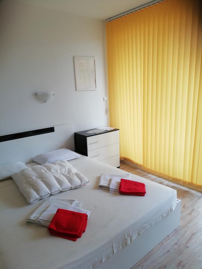 Apartament Janet Apartment Pomorie Exterior foto